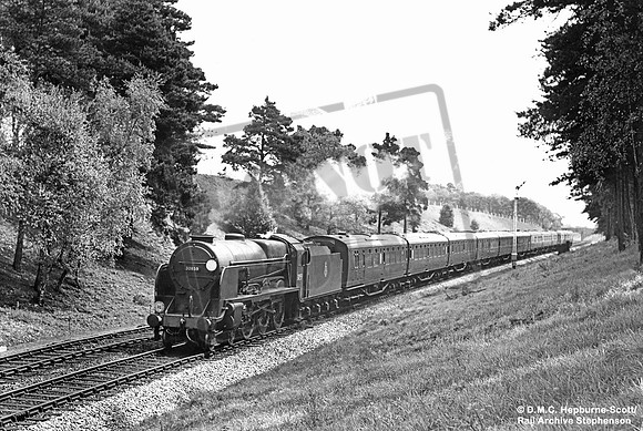 30859 1954-05-17 near Hinton Admiral