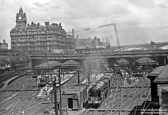 60160 1955 Edinburgh Waverley