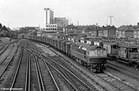 D6506 1960s Brentford Central