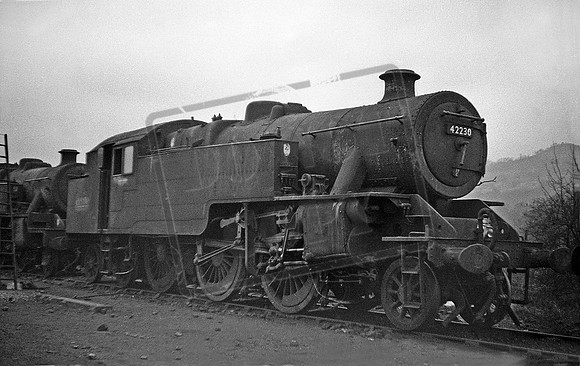 42230 1963 Rowsley shed