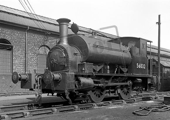 56032 1949-08-21 Crewe