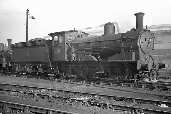 65061 1950s Heaton