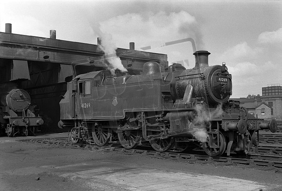 41269 1958-04 Bedford