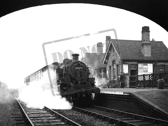 41271 1958c Higham Ferrers
