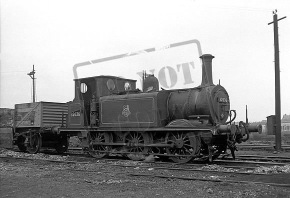 32636 1953-07-04 Fratton shed