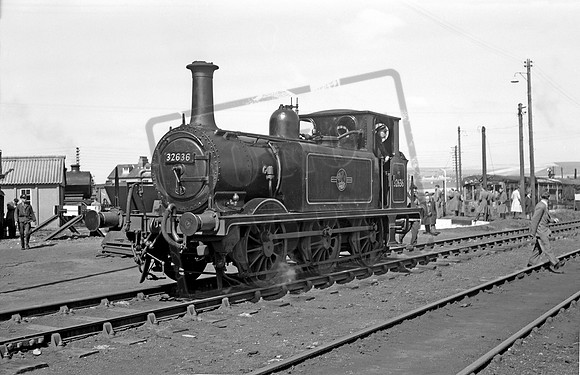 32636 1958-04-13 Newhaven Shed