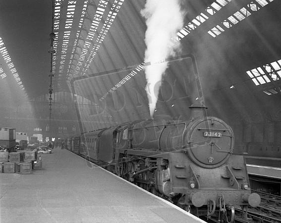 73142 1957-06-13 St Pancras