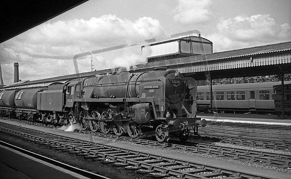 92220 1964-05-14  Gloucester Central