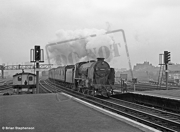 30901 1962-03-11 Clapham Junction
