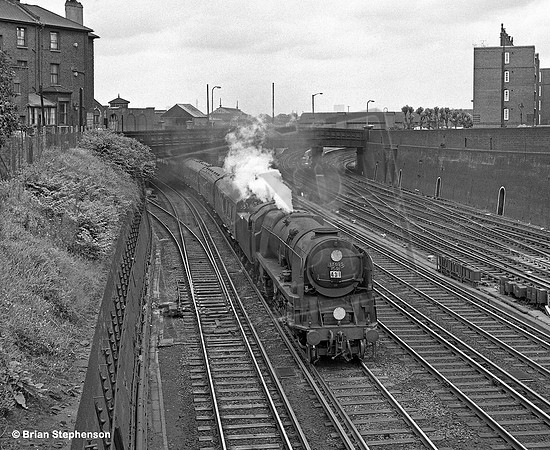 35025 1964-07-11 Clapham Junction