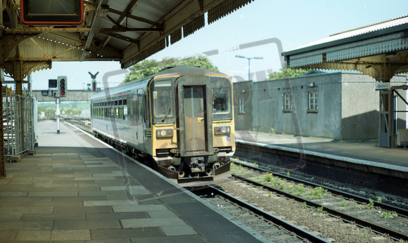 153305 1998-05-19 Westbury
