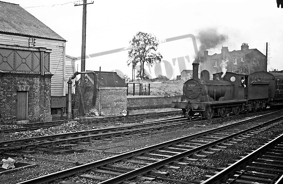 65424 1950s Marks Tey