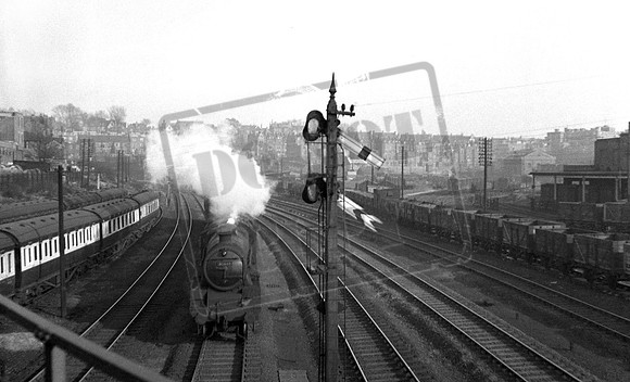 45648 1953-02-28 Finchley Road (Midland)