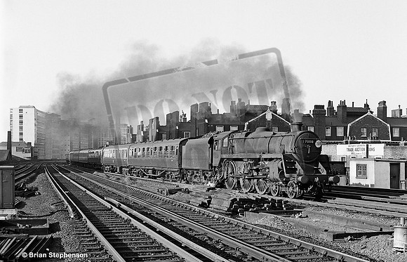 73110 1964-07-15 Vauxhall