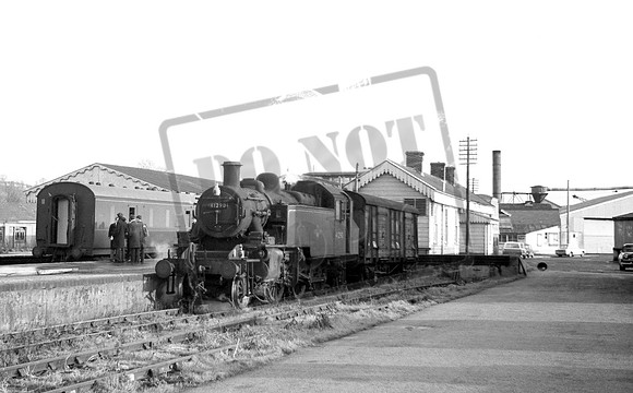 41290 1966-01-01 Glastonbury