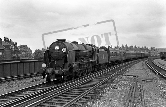 30864 1960-08-21 Vauxhall