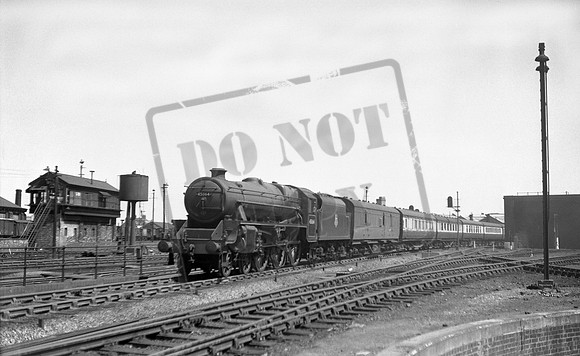 45064 1952-06-17 Camden