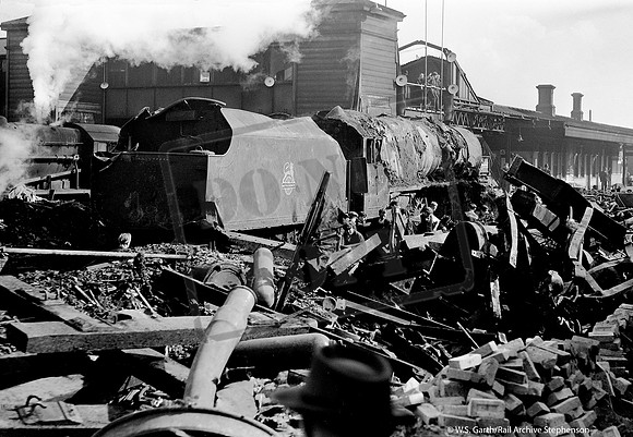 46242 1952-10-11 Harrow and Wealdstone