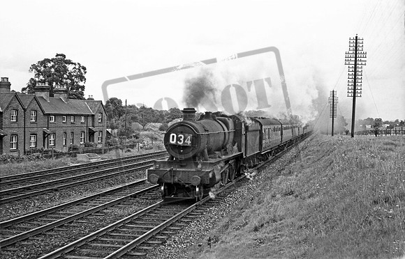 5988 1960-07-30 Worting Junction