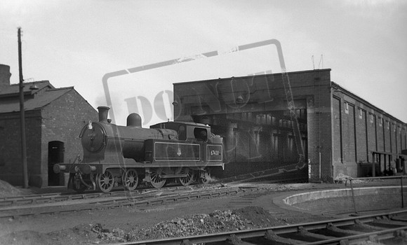 67400 1953-06-13 Chester CLC shed