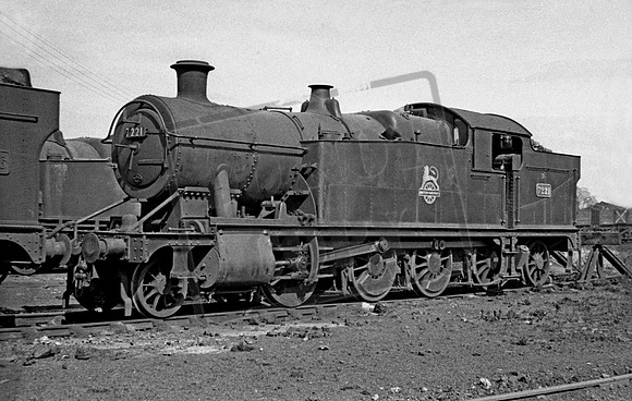 7221 1951-04-15 Severn Tunnel Junction shed