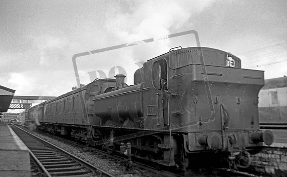 7419 1950s Llandilo