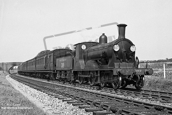 389 1938 near Fareham