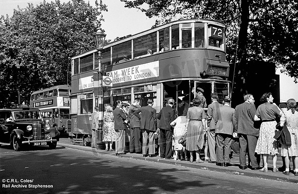 LT Tram 1952-07-05 Embankment