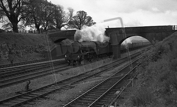 60042 1961-05-04 Essendine