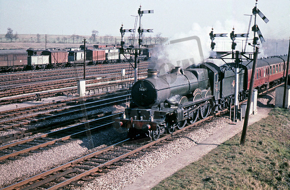 5037 1962-08 Didcot Moreton sidings