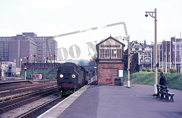 82019 1966c Kensington Olympia