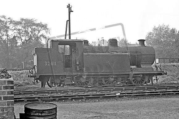 32411 1950s Norwood