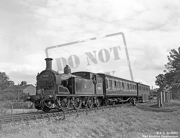 30054 1950s Farringdon Halt