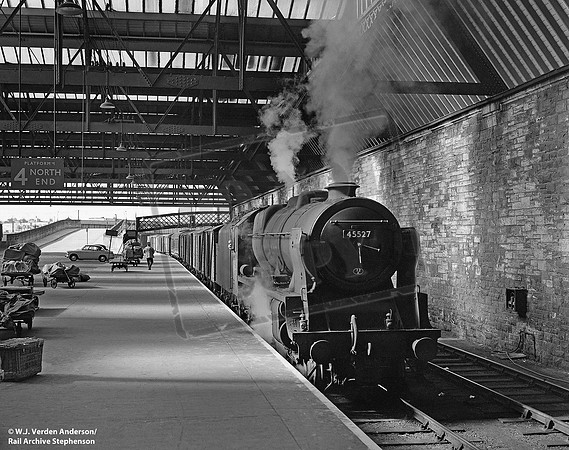 45527 1964-07 Perth