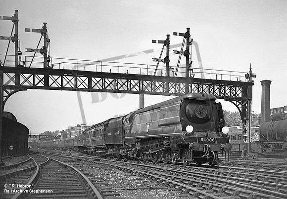 34006 1948-06-11 Marylebone