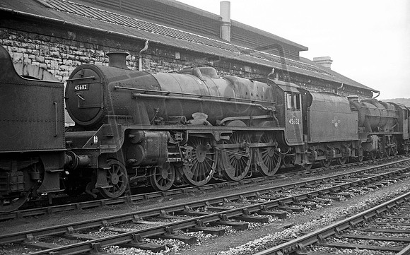 45682 1964-07 Bath Green Park