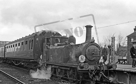 32661 1963 Havant
