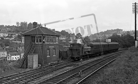 9711 1964-10 Chalford