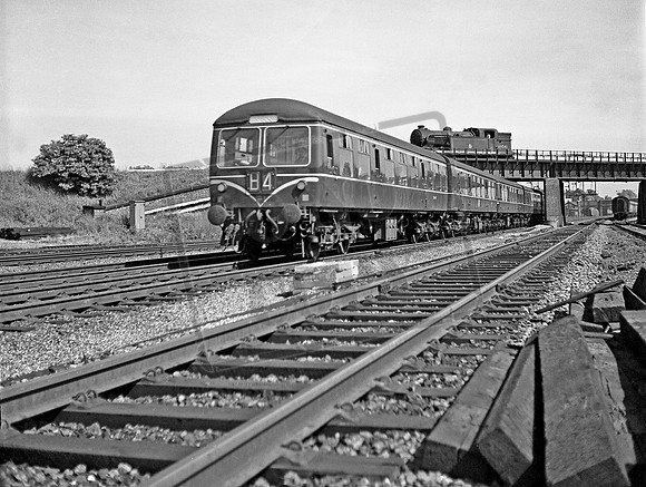 DMU E56455 1959-06-02 Wood Green