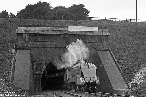 10000 1938-07-06 Stoke