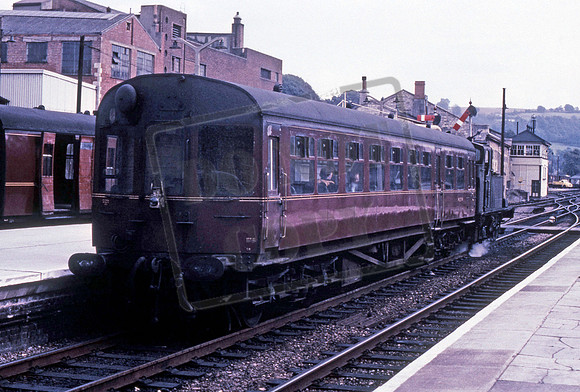1472 1964-09-21 Stroud