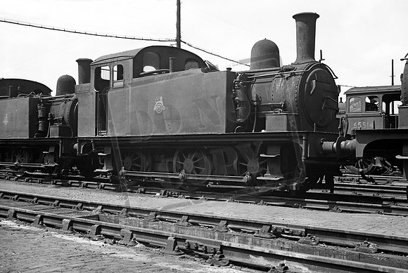 68644 1950s Stratford shed