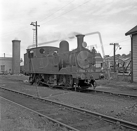W16 1960s Ryde shed