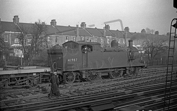 41987 1950s East Ham