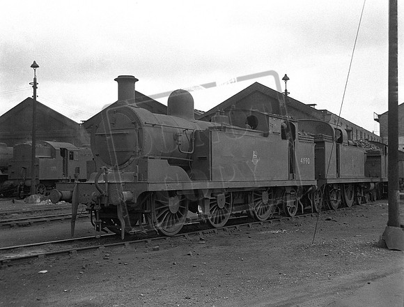 41990 1956-08-18 Plaistow