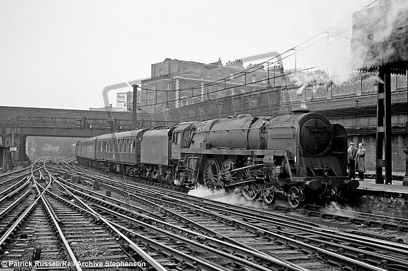 71000 1962-04-24 Euston