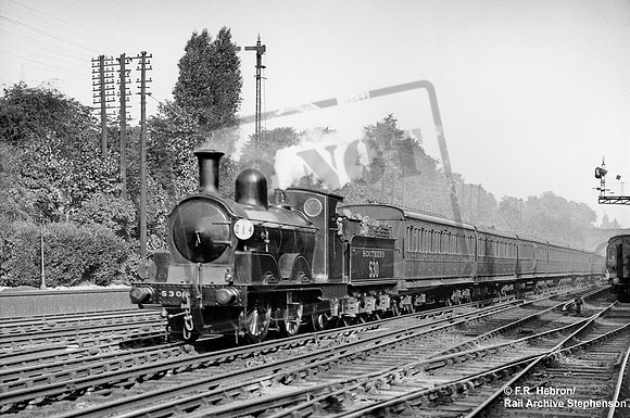 E530 1925-10 Surbiton