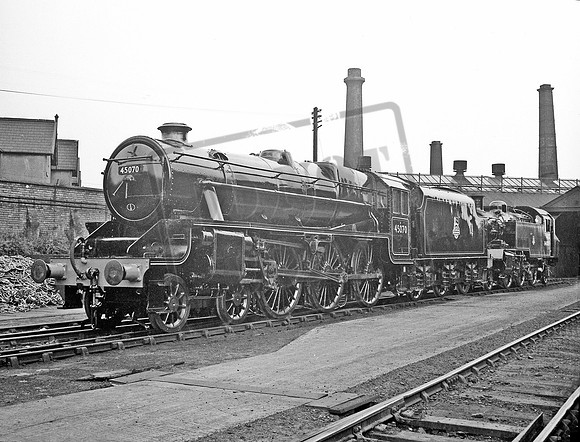 45070 1953-08 Crewe Works