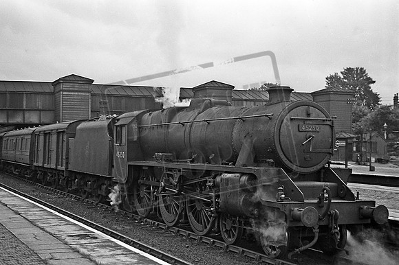 45250 1950s Harrow