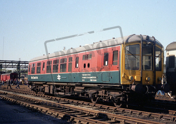 DMU RDB 975010 test coach Iris Crewe Wks @1979